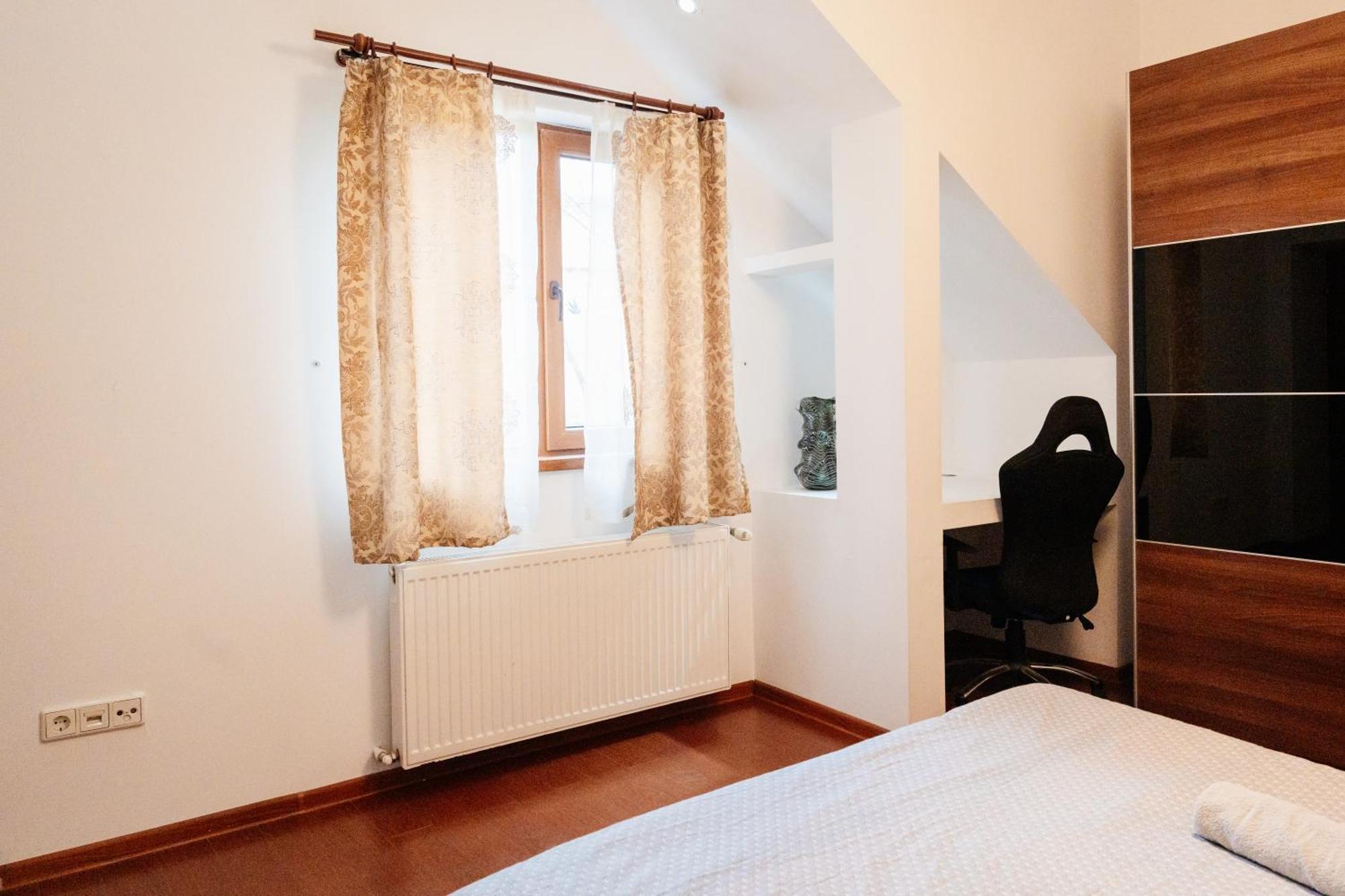 Maan Central Apartment Pet Friendly Location Braşov Esterno foto